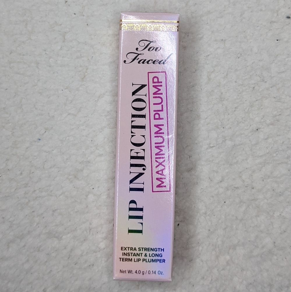 Too Faced Lip Injection Extra Strength Lip Plumper